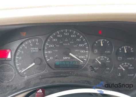 2002 GMC Yukon Xl 1500 Slt из США, поврежденный, VIN 3GKEC16Z02G309317